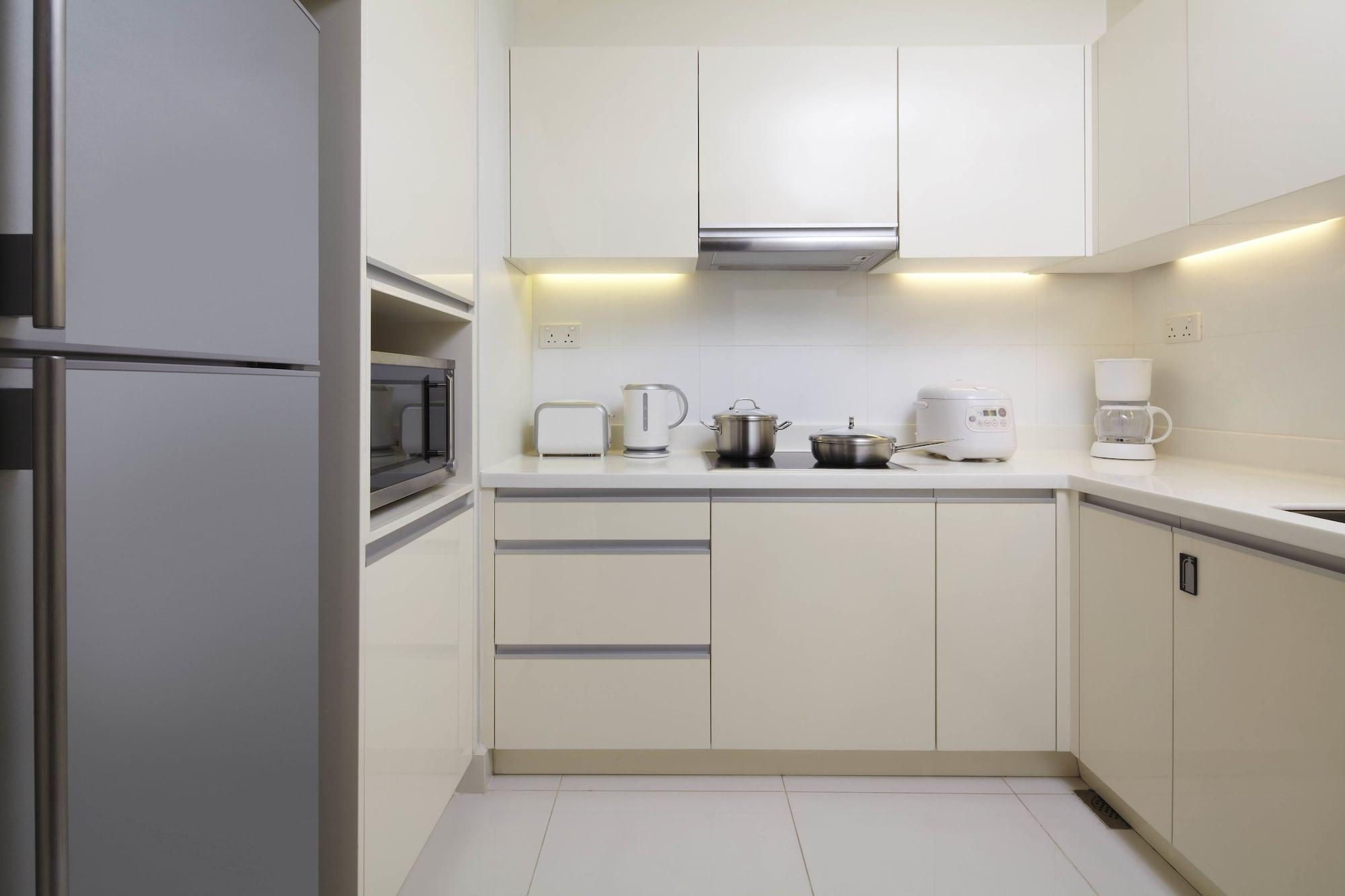 Parkroyal Serviced Suites Kuala Lumpur Exterior foto A modern kitchen