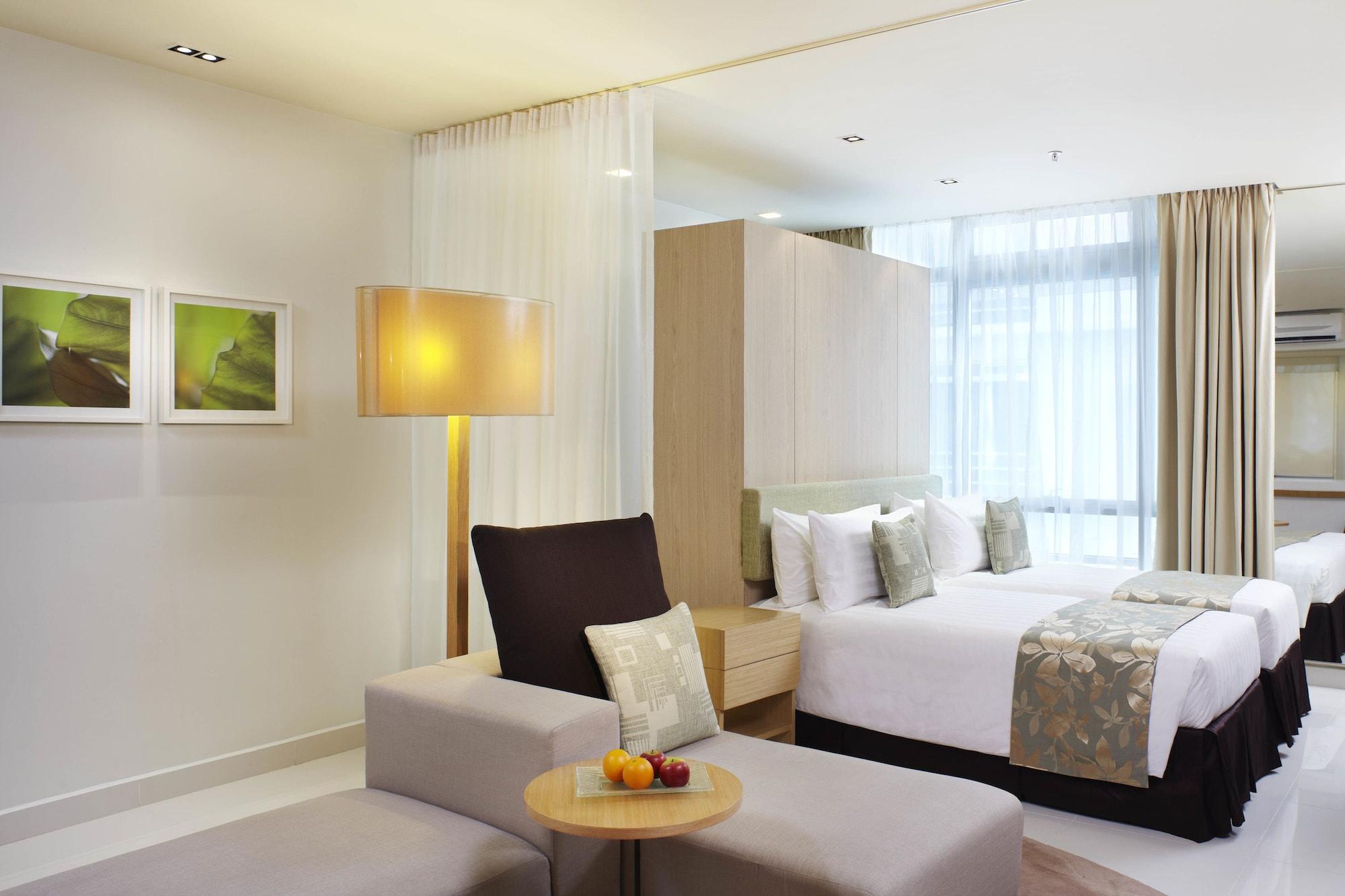 Parkroyal Serviced Suites Kuala Lumpur Exterior foto Deluxe Room