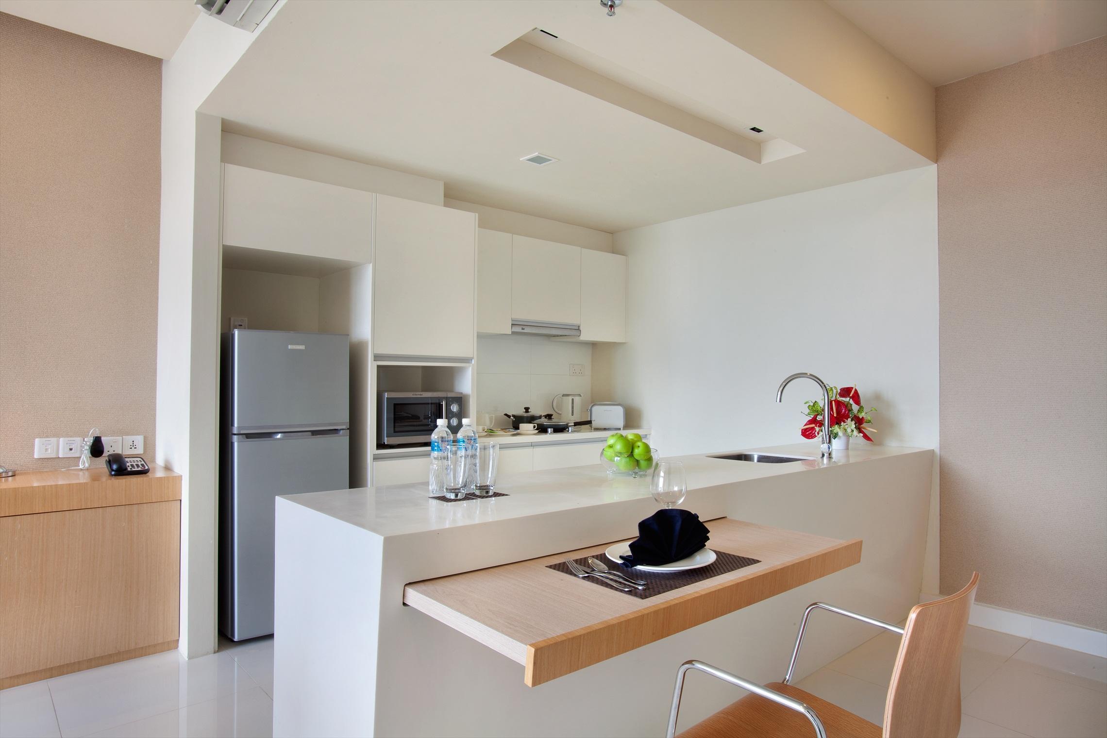 Parkroyal Serviced Suites Kuala Lumpur Exterior foto A modern wet kitchen
