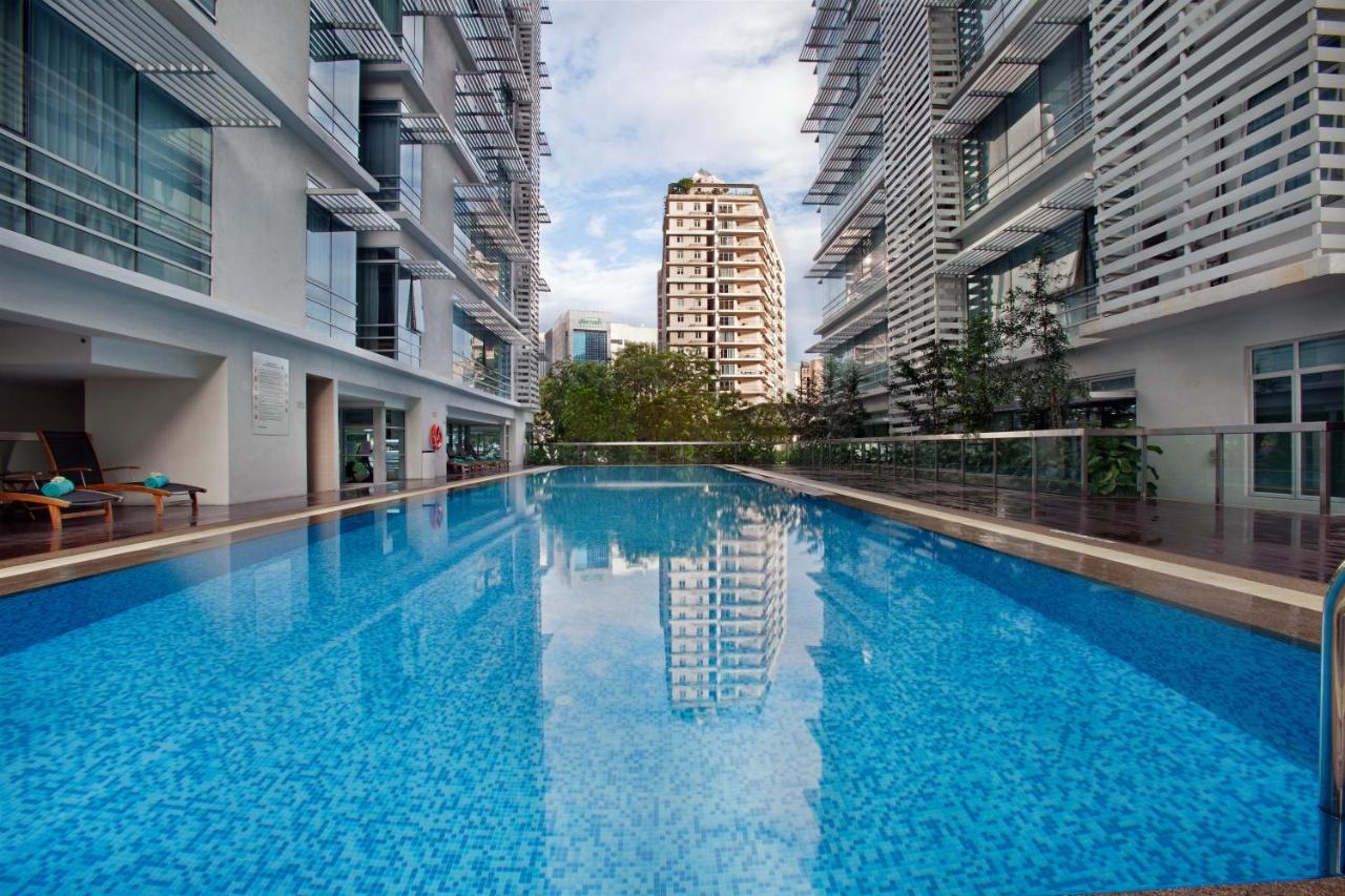 Parkroyal Serviced Suites Kuala Lumpur Instalações foto The Panorama pool