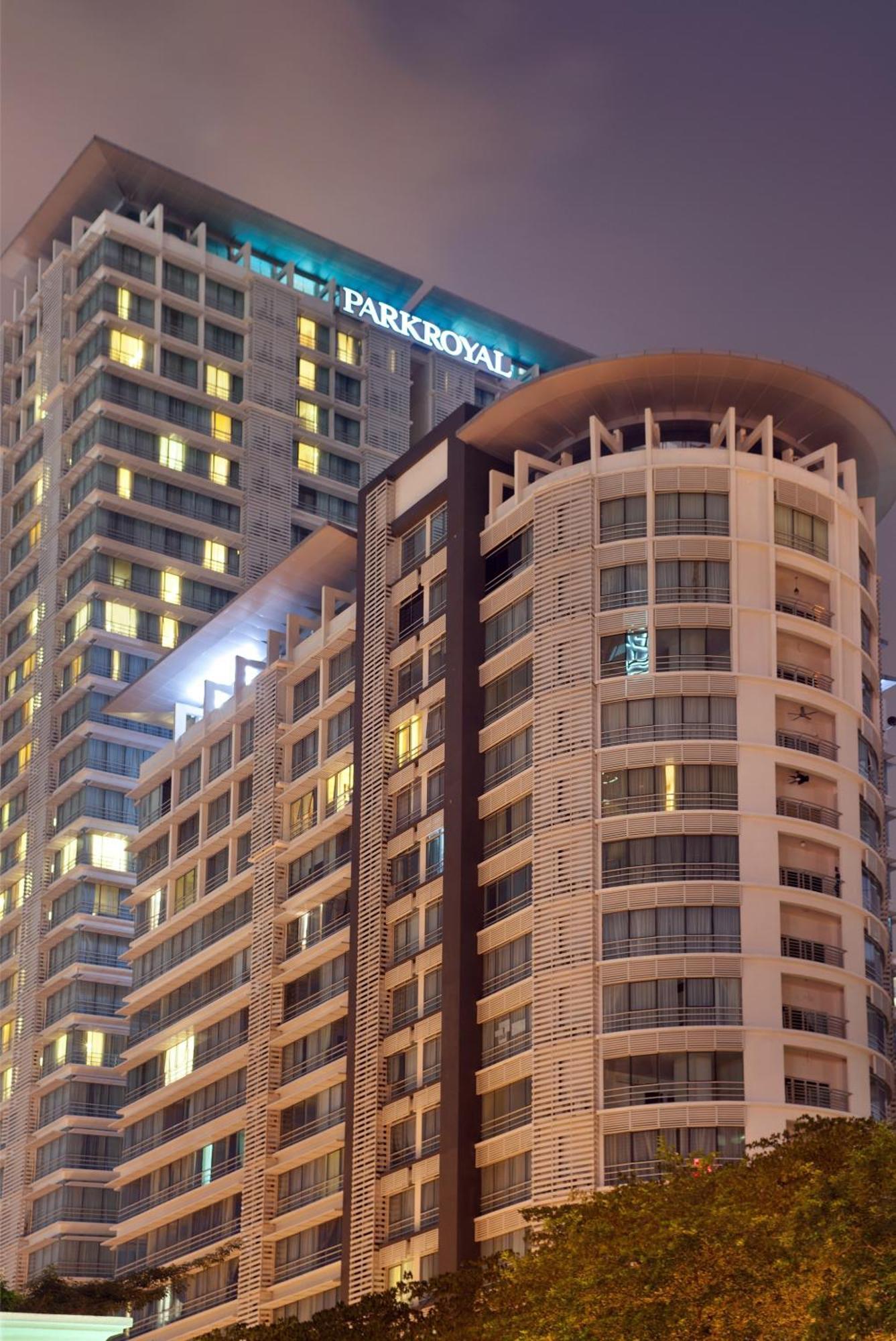 Parkroyal Serviced Suites Kuala Lumpur Exterior foto The Royal